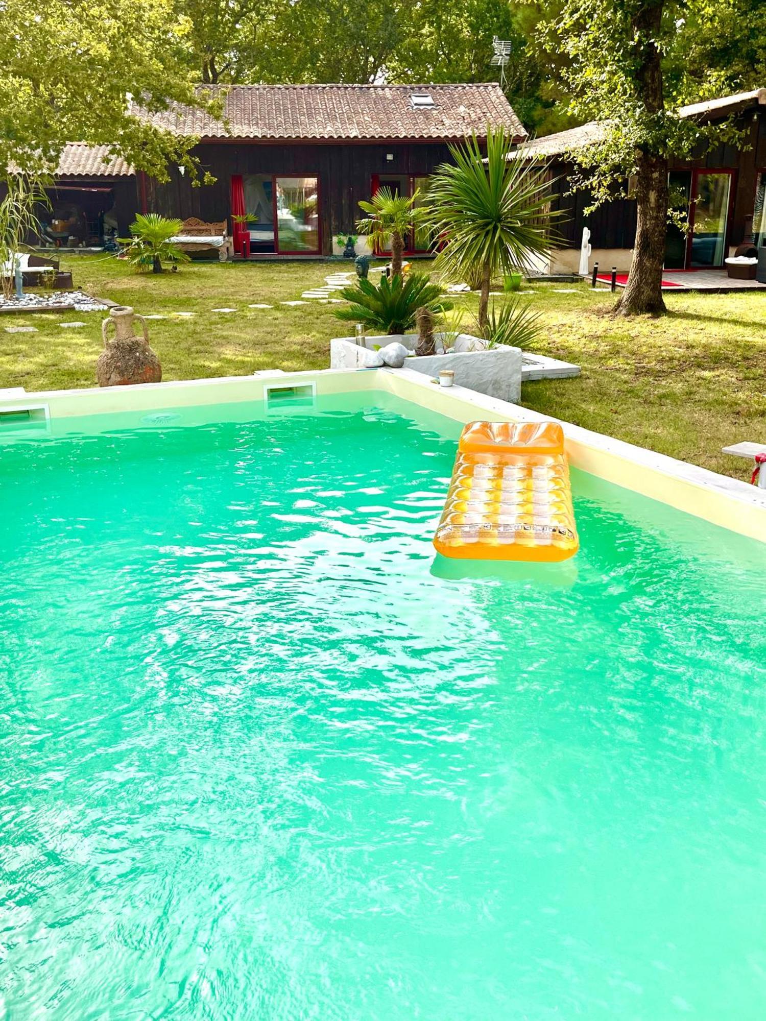 House De La Canopee, Swimming Pool, Lake, Forest, Large Garden And Wifi هورتين المظهر الخارجي الصورة
